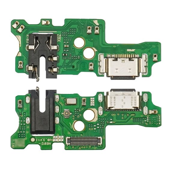 Фото 1. Роз'єм зарядки для TECNO Camon 18 (CH6N) на платі з мікрофоном та компонентами | Yuca.com.ua