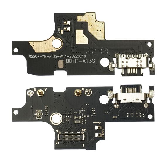 Фото 1. Роз'єм зарядки для UMIDIGI F3s на платі з мікрофоном та компонентами | Yuca.com.ua